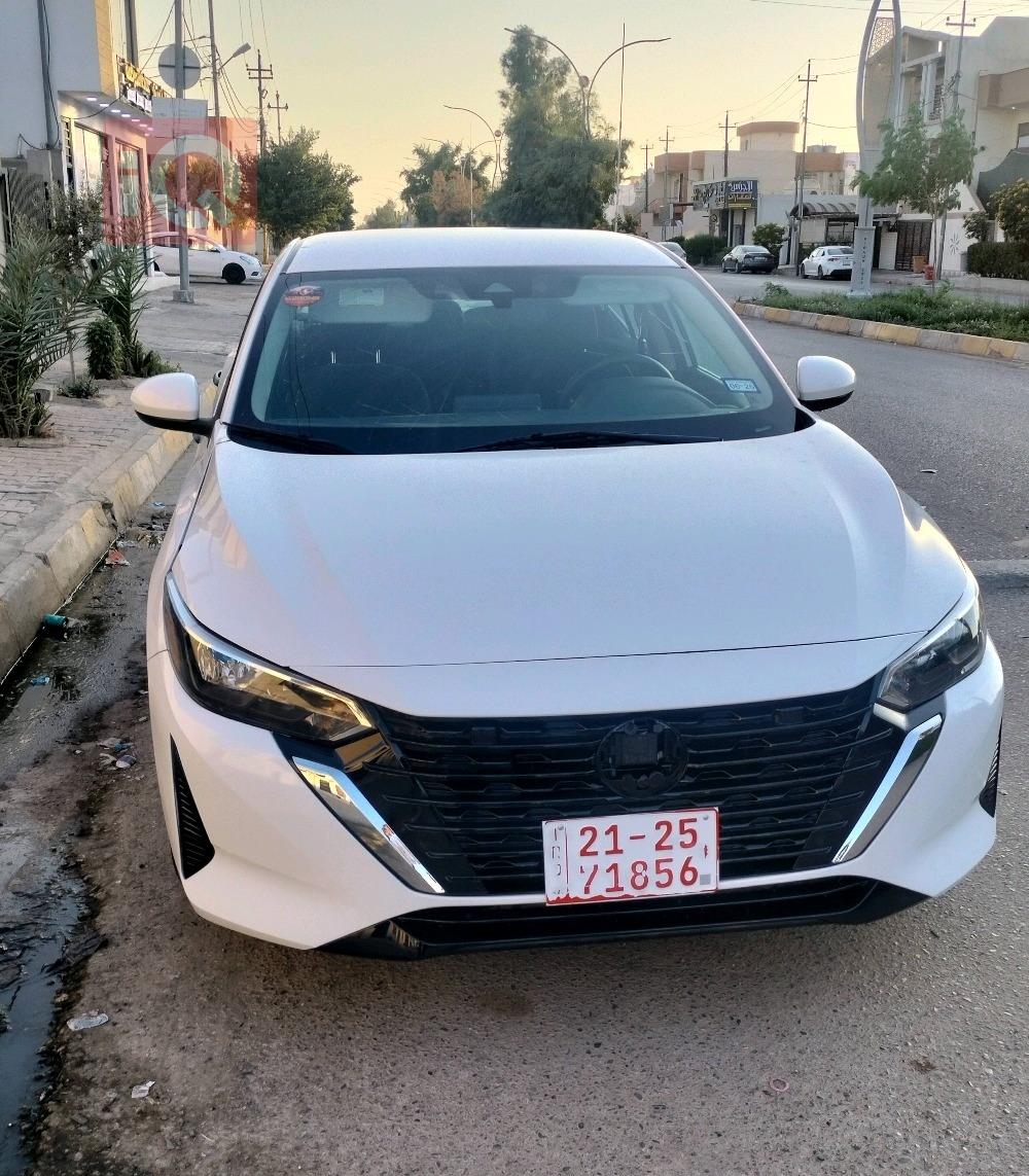 نیسان سێنترا